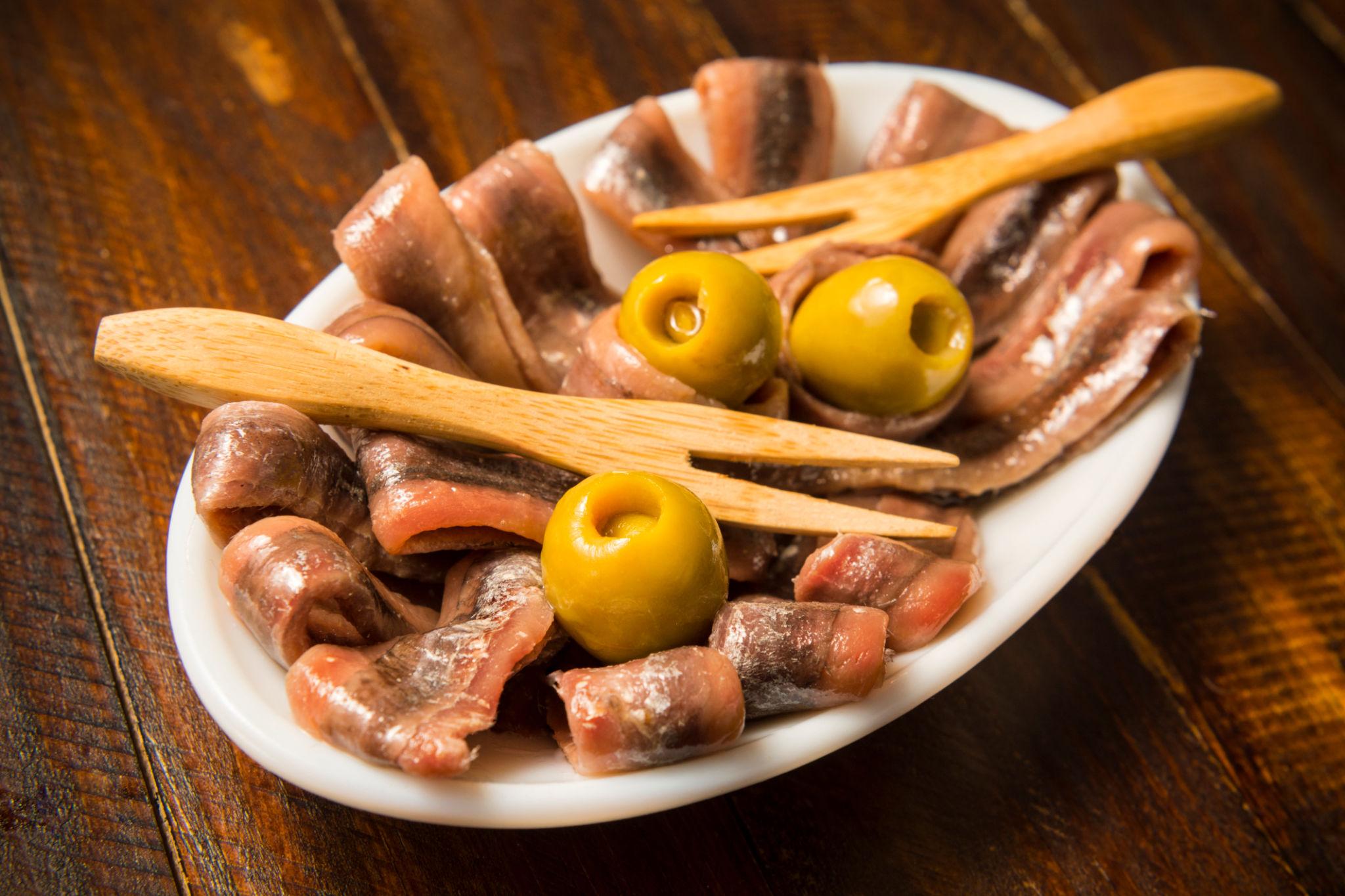 Anchovies Chicken / Sausage
